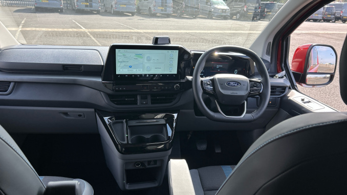 Ford Transit Custom 320 L1 Petrol Fwd 2.5 PHEV 232ps H1 Double Cab Van Sport Auto - Image 15
